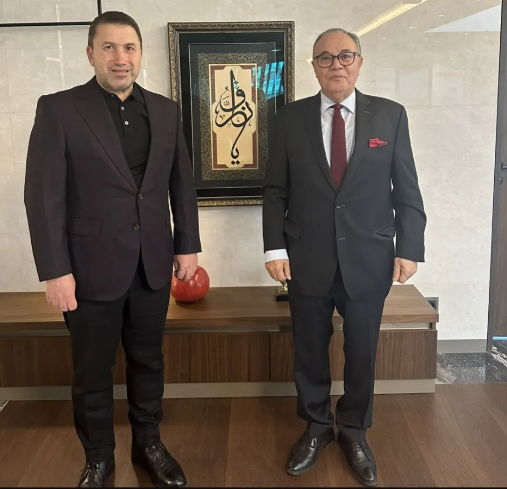 Cezayir Büyükelçisi Amar Belani’den Siirt TSO Başkanı Güven Kuzu’yu Ziyaret etti
