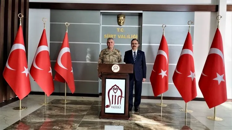 Jandarma Genel Komutan Yardımcısı Orgeneral Ali Çardakçı, Vali Dr. Kemal Kızılkaya