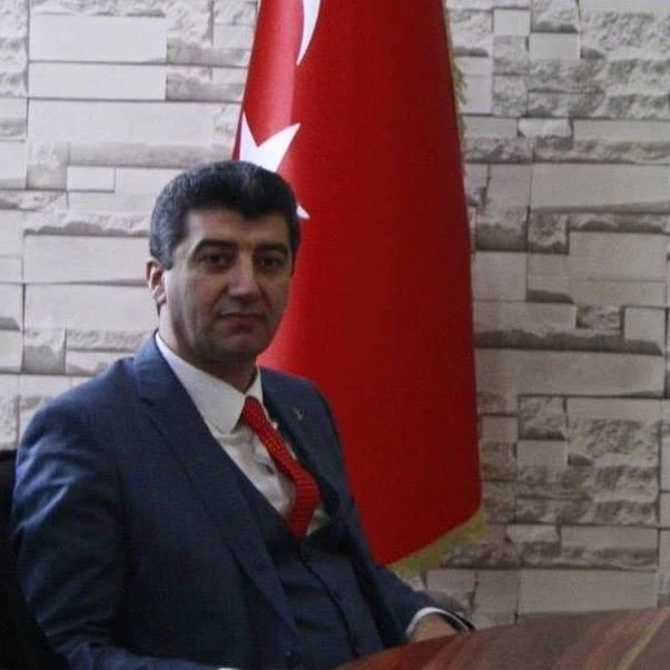 AK Parti Kurtalan İlçe Başkanı İstifa Etti.