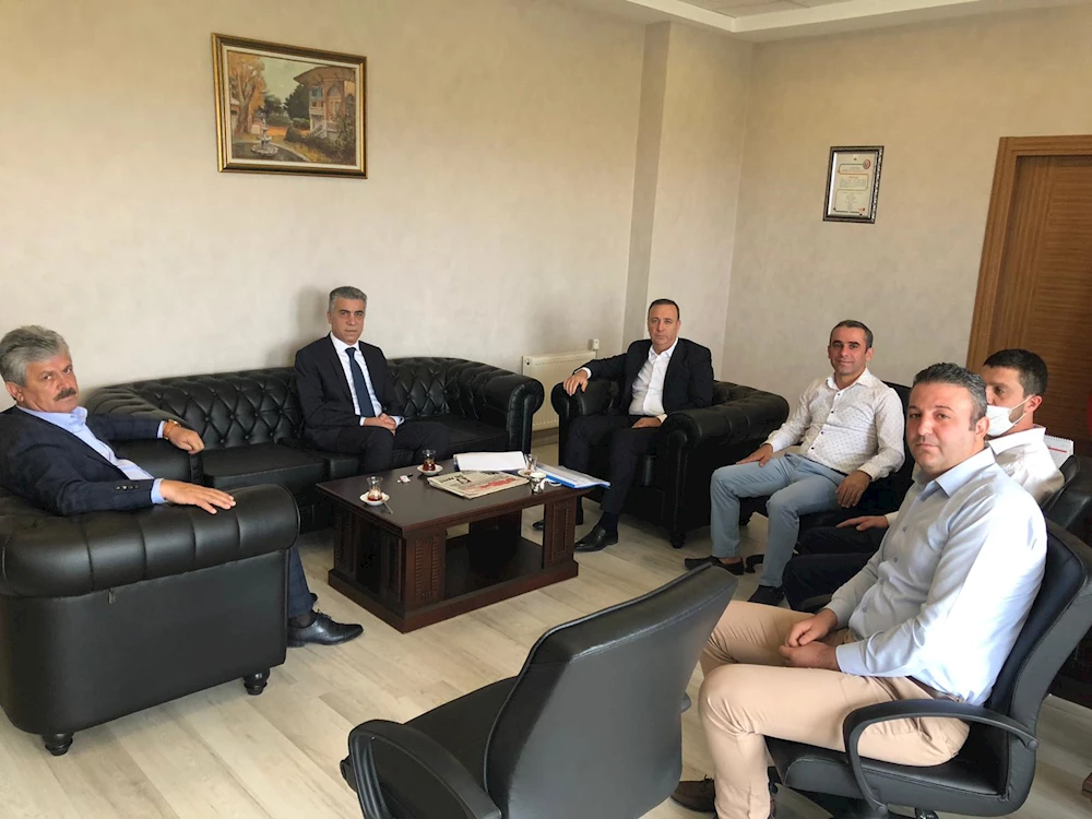 Siirt Milletvekili Osman ÖREN ve Tillo Belediye Başkanı  İdham AYDIN TÜİK Siirt Bölge Müdürlüğünü Ziyaret Etti
