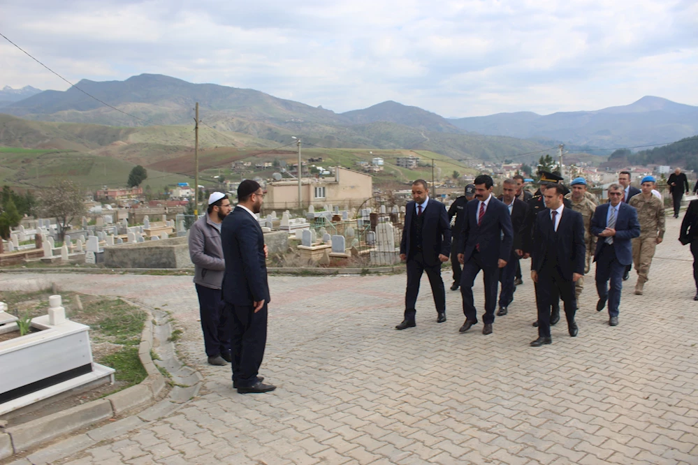 Siirt Baykan’da 18 Mart Şehitleri Anma Günü’nde Şehit Kabirleri Ziyaret Edildi.
